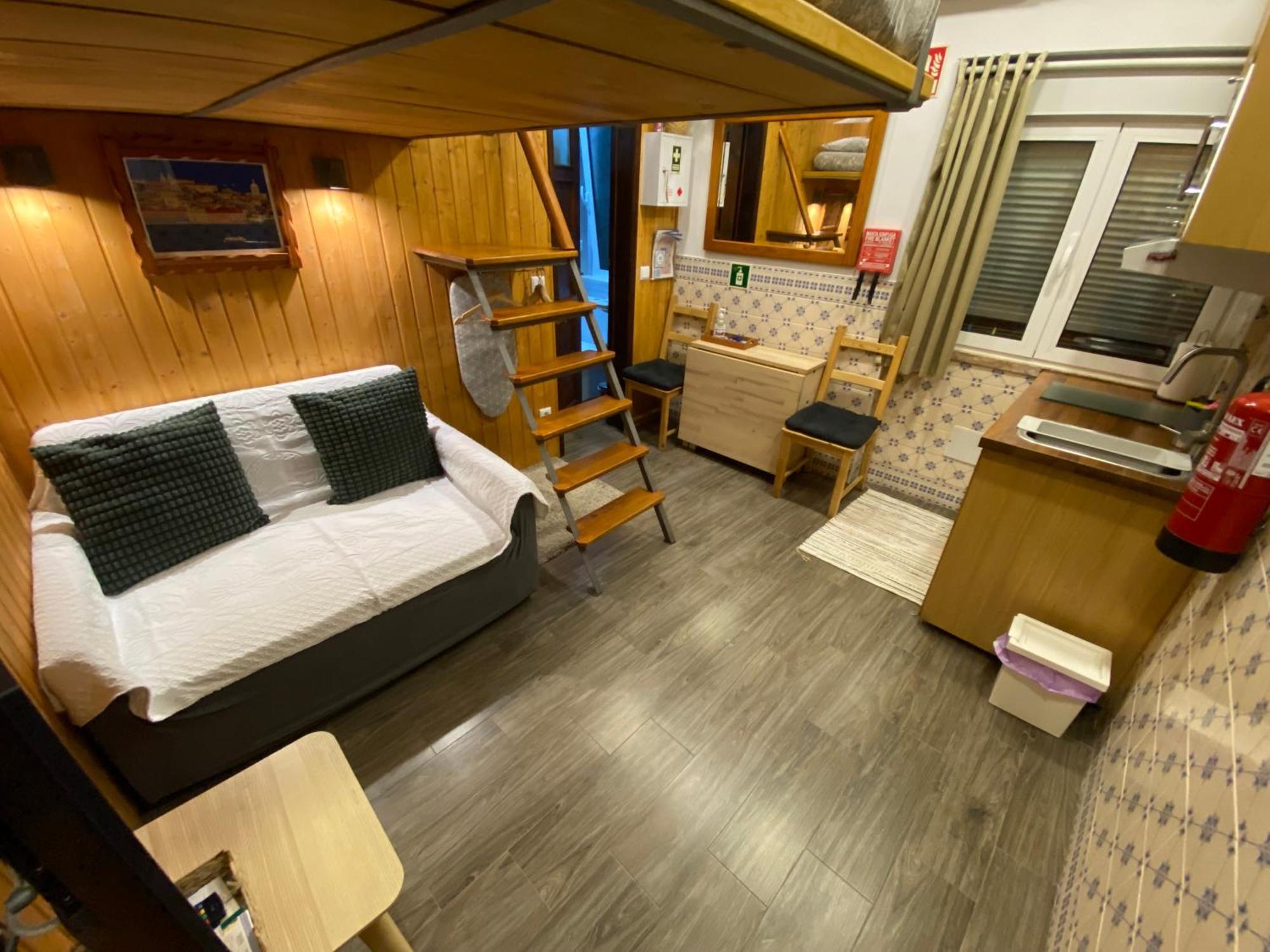 Estudio T34 - City Historic Center Лиссабон Экстерьер фото