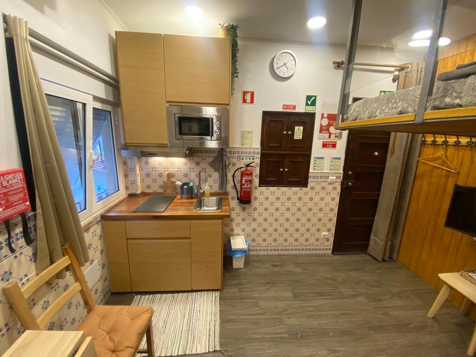 Estudio T34 - City Historic Center Лиссабон Экстерьер фото